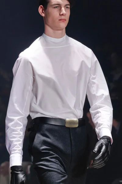 Look 55